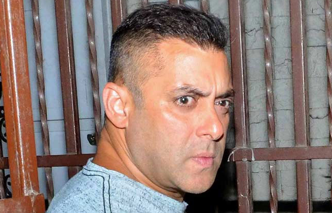salman khan सलमान खान ने अपने स्टाफ के एक और सदस्य को किया बर्खास्त!