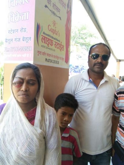Hoshangabad,Three months of cancer, Chirapatla res कैंसर से जंग हारी मां, बेटा बेसहारा
