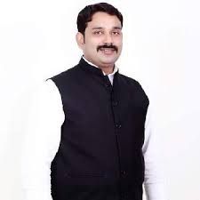 Santosh yadav छिन सकती है संतोष यादव की कुर्सी, सियासी पारा हुआ गर्म