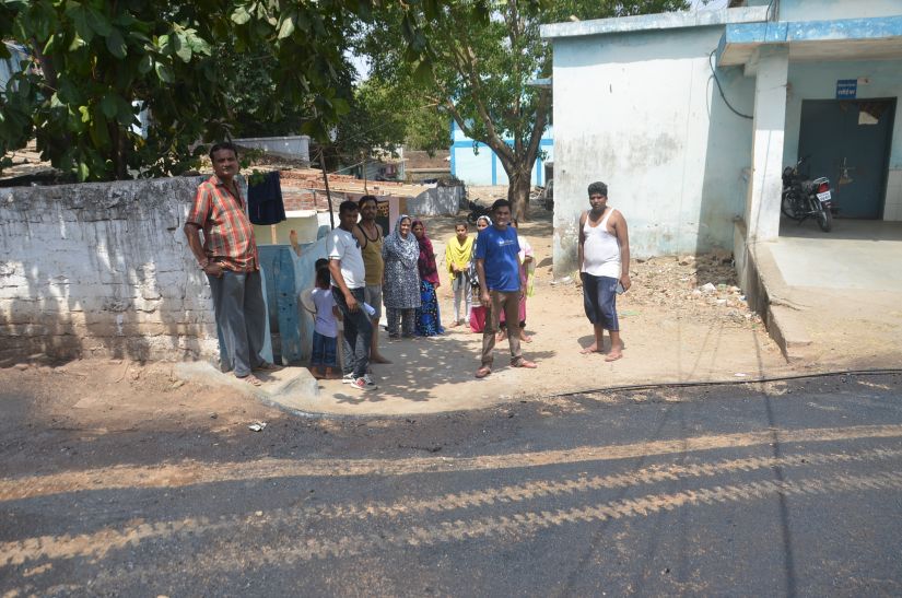 jhabua राशि काटने पर भी नहीं बनाई सड़क