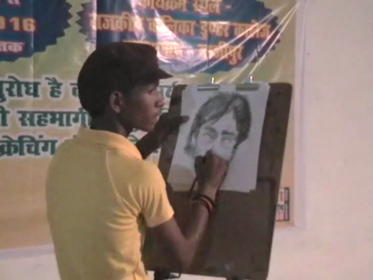 Portrait artist Hari om Singh गाजीपुर के लाल का कमाल, लिम्का बुक ऑफ रिकॉर्ड में दर्ज हुआ नाम