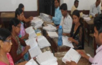 RJD leader comment on bihar teachers for copy checking 'बीता नापकर' अंक देते हैं बिहार के शिक्षक, इनसे कॉपी जांच कराना गलतः राजद
