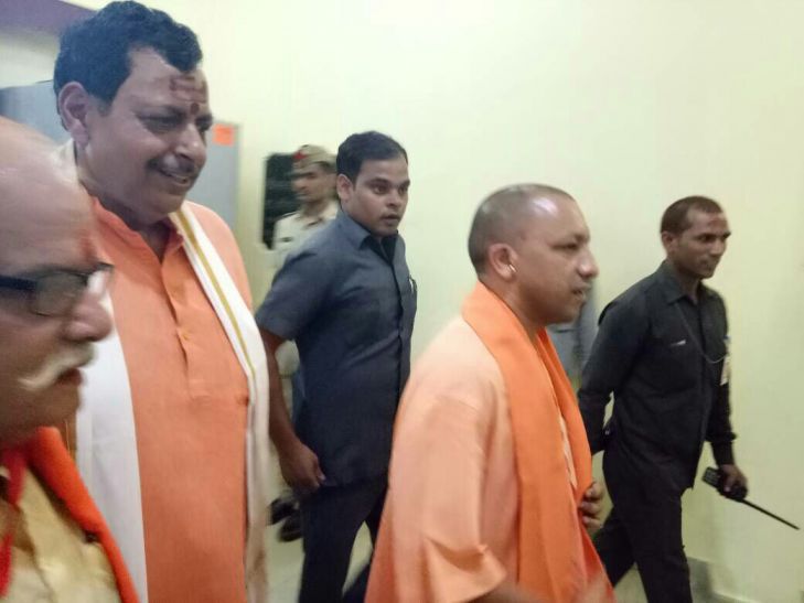 Cm yogi adityanath विंध्याचल को पर्यटन से जोड़ने का सीएम योगी आदित्यनाथ ने दिया निर्देश