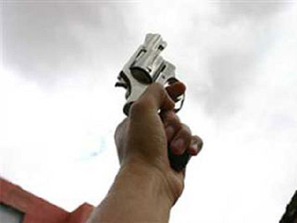Firing in Marriage Ceremony हर्ष फायरिंग में दंपती घायल, महिला की हालत गंभीर