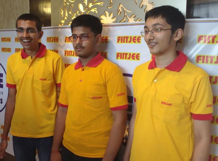 jee JEE Advanced Results: फेसबुक पर आजतक नहीं बनाई आईडी, अब आईआईटी में पढ़ने का सपना होगा पूरा