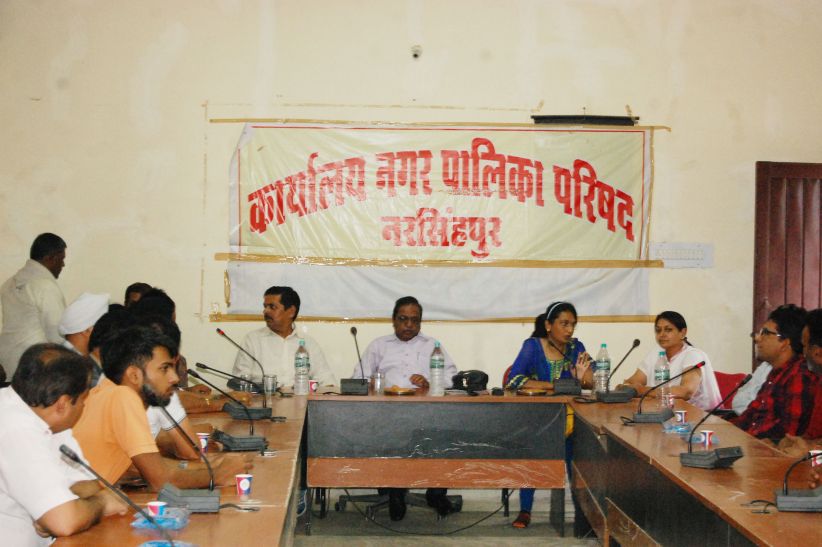 narsinghpur समय पर भरें टैक्स रिटर्न और माइग्रेशन