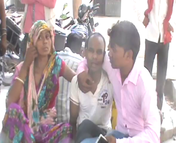 Road accident सड़क हादसे में महिला की मौत, दो की हालत गंभीर