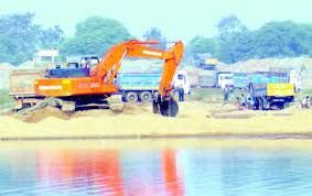 Illegal Mining अवैध खनन की सीबीआई जांच में रसूखदारों के नाम के कारण हो रही देरी !