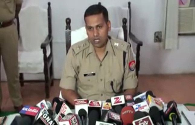 Saharanpur पकड़े गए नकली नाेटाें के बड़े साैदागर, जानिए कैसे बनाते थे नकली नाेट
