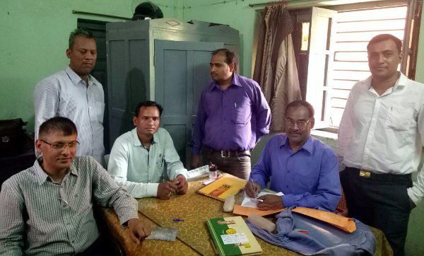 Head-Clerk Trap taking bribe of 600 rupees एरियर निकालने के एवज में हेड-क्लर्क ने मांगी थी 600 रुपए की रिश्वत, लोकायुक्त ने धर दबोचा