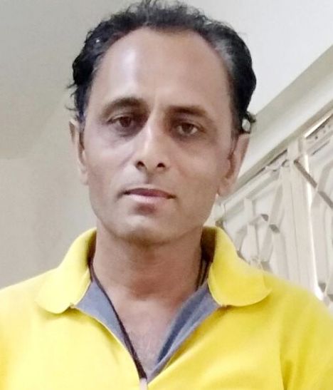 bd2176 नि:स्वार्थ भाव से दे रहे योग प्राणायाम का ज्ञान