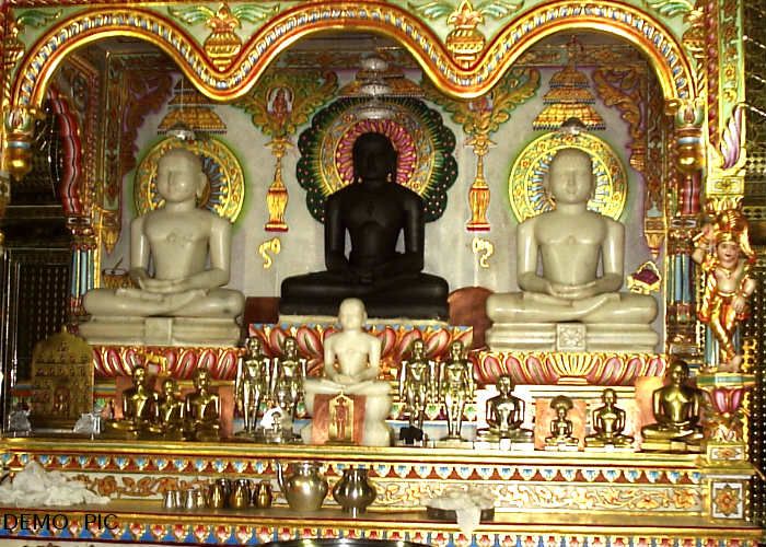 Chandravad Temple 1600 वर्ष पुराने इस जैन मंदिर की अनोखी है कहानी, देखें वीडियो