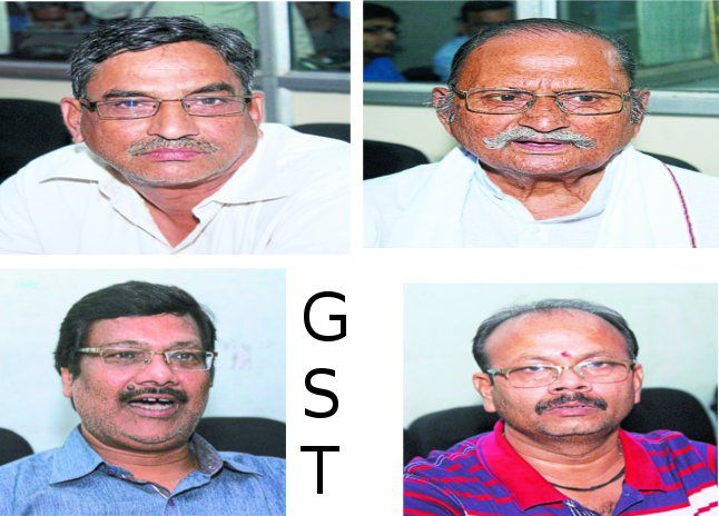 GST TALK व्यापारियों ने कहा ये जीएसटी सिर्फ मल्टीपल टेक्स, सरकार की तैयारी अधूरी