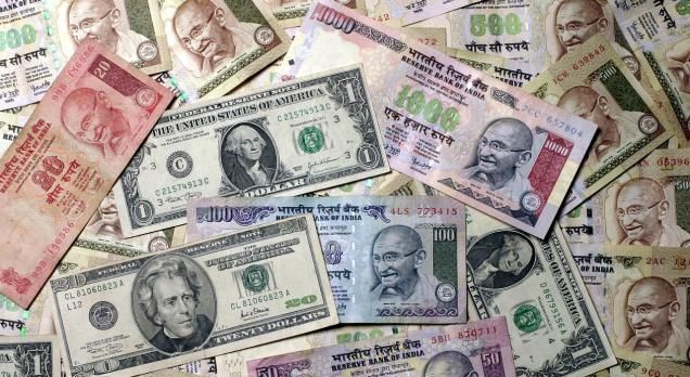 Rupee डॉलर के मुकाबले रुपए की कमजोर शुरुआत
