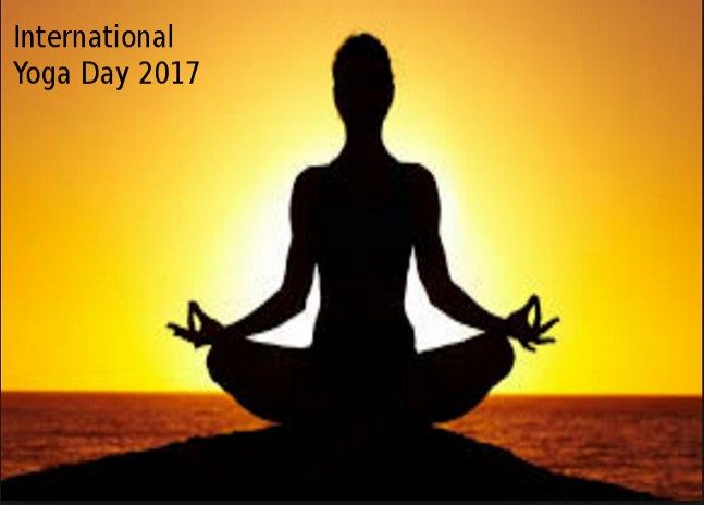 yoga day 2017 Yoga Day : हाईबीपी के मरीज हैं तो फिर ये योग आसन हैं आपके काम के, ऐसे करें योग