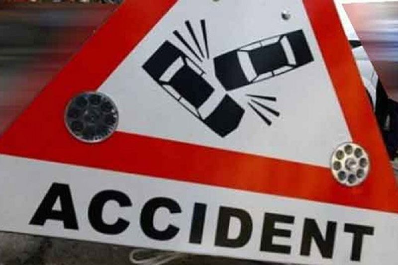 DIG Car accident BREAKING: मिर्जापुर मंडल के डीआईजी के गाड़ी का हुआ एक्सीडेंट, बाल-बाल बचे