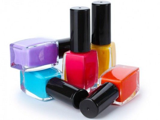 nail हाथों को संवारने के अलावा और भी कमाल करता है नेलपॉलिश