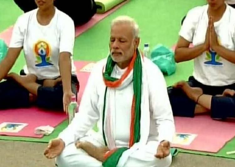 Nerendra Modi योग दिवस को लेकर मिला आदेश, कांपे सभी विभागों के अधिकारी व कर्मचारी