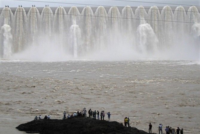 sardar sarovar dam सरदार सरोवर बांध की ऊंचाई बढ़ते ही मिट जाएगी मध्यप्रदेश की संस्कृति