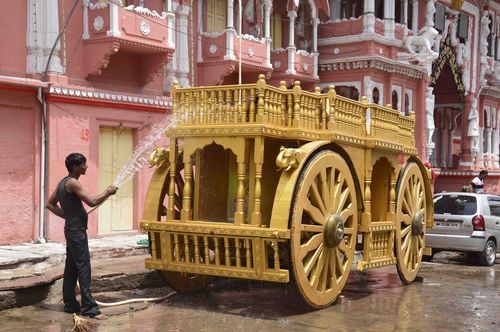 rath भगवान जगन्नाथ के लिए रथ आया