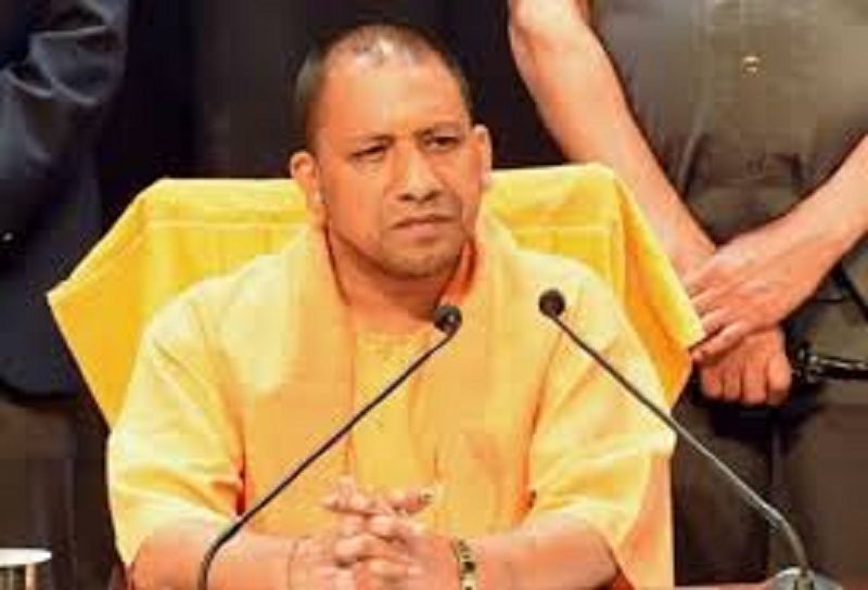 CM Yogi Adityanath योगी राज में सुरक्षित नहीं मुलायम के गढ़ के व्यापारी
