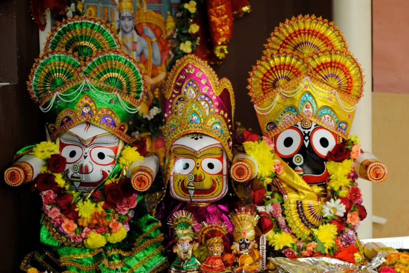 Shri jagannath Rath Yatra 2017 जगन्नाथ रथ यात्रा:भगवान् जगन्नाथ की सेवा में मुस्लिम भाई
