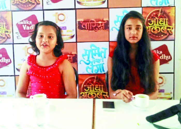 Sania Tauqir of Katni, nominated for Best Child Aw बेस्ट चाइल्ड अवॉर्ड के लिए नॉमिनेट हुई बारडोली की ये बेटी, फेंस से मांगे वोट