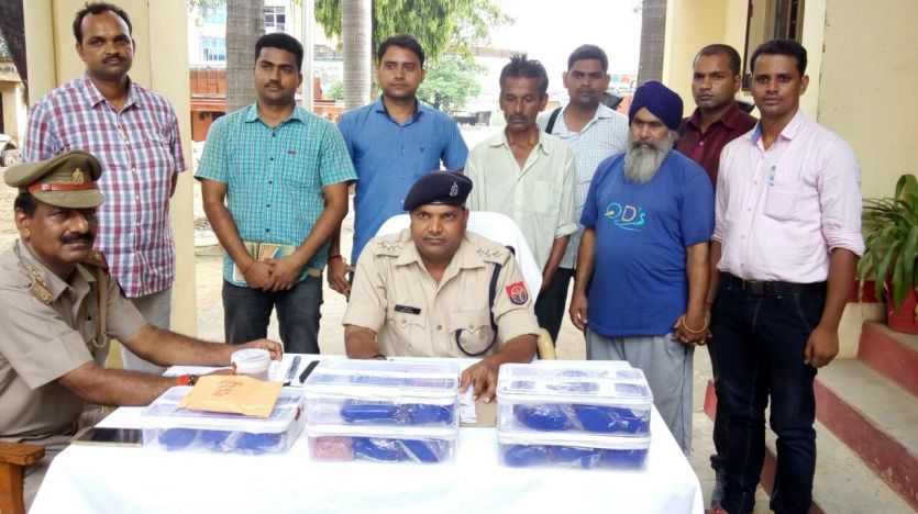 Smuggler एक करोड़ से अधिक कीमत की अफीम के साथ दो तस्कर गिरफ्तार