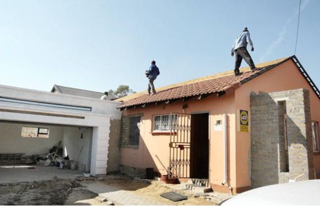 cheaper homes बिल्डरों को सस्ते मकान के लिए जमीन और पैसा देगी सरकार
