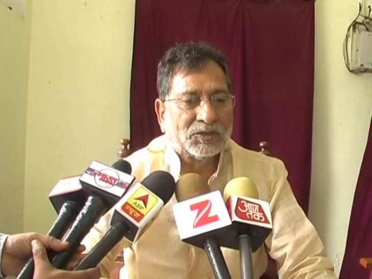 Ramgovind Chaudhary सपा नेता रामगोविंद चौधरी ने मोदी को बताया तानाशाह, कहा- लालू से डर गई है बीजेपी