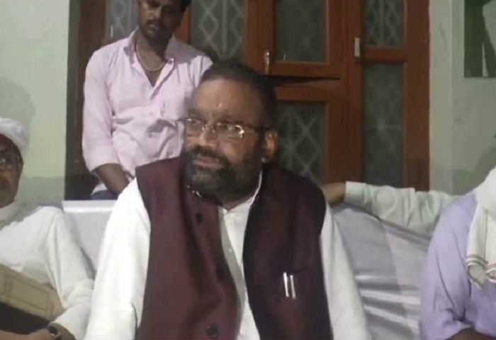 Swami Prasad Maurya इलाज के अभाव में गई गरीब की जान, योगी के मंत्री ने कहा- मरते रहते हैं लोग, मीडिया बेवजह...