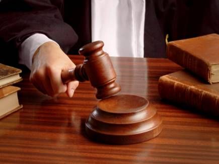Allahabad High Court मृतक आश्रित विधवा को नौकरी में आयु की छूट गलत नहीं: हाईकोर्ट
