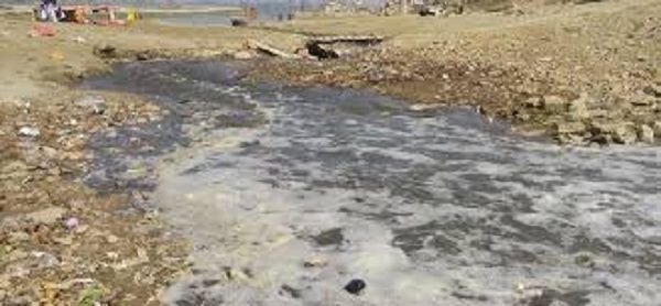 Pollution मथुरा गोकुल बैराज में प्रदूषण, HC ने जांच रिपोर्ट पेश करने के दिये निर्देश