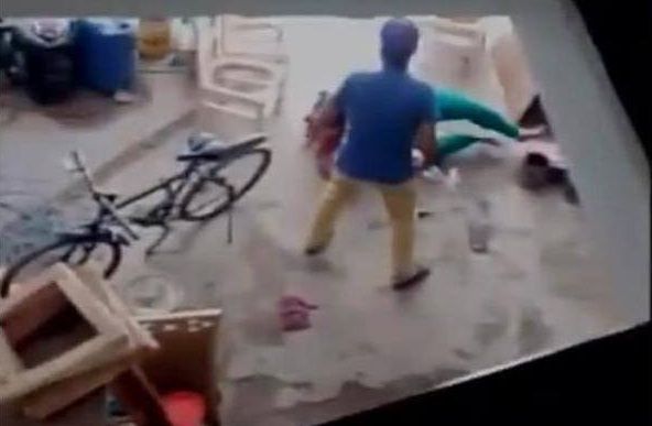 crime साइकिल तेज चलाते हो कहकर रोका फिर घोप दी चाकू, तड़पता रह गया युवक, 4 गिरफ्तार