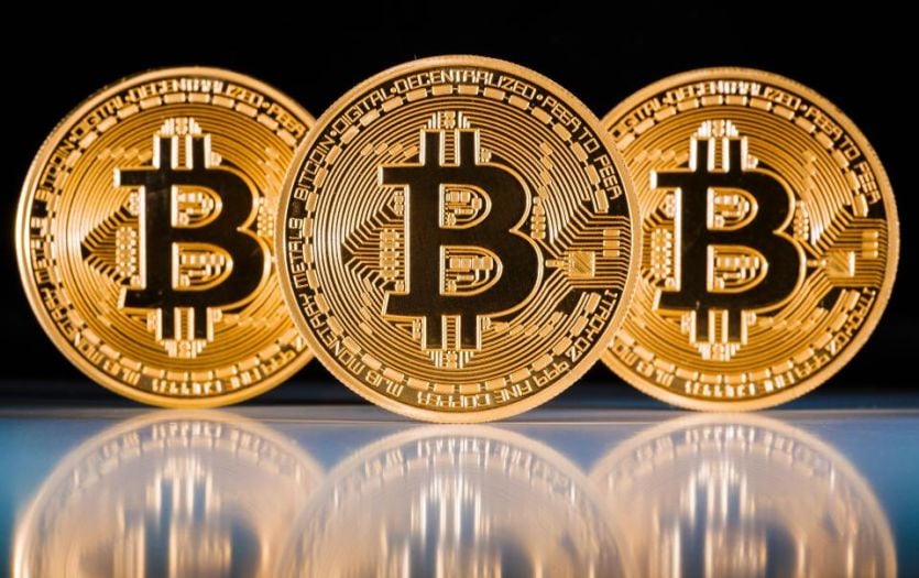 Bitcoin ar ethereum investuoti