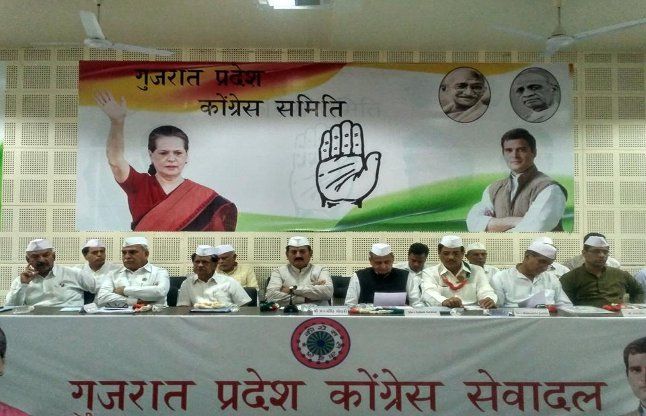 ahmedabad कांग्रेस और जनता के बीच सेतु बने सेवादल
