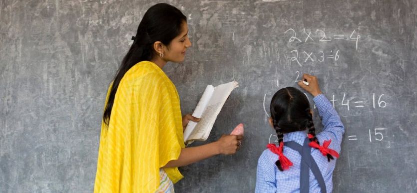 Primary teachers Adjustment प्राथमिक व उच्च प्राथमिक स्कूलों में शिक्षकों के समायोजन में फंसा पेंच, कोर्ट पहुंचा मामला