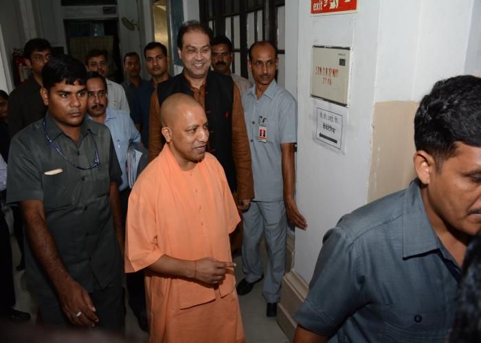 Chunav Voting योगी सरकार इन किसानों का कर्जा सबसे पहले करेगी माफ