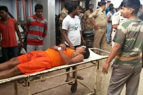 accident सड़क हादसे में चार कांवरियों की मौत छह घायल, बस ने मारी टक्कर