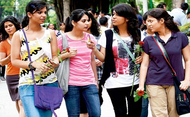hostel accommodation हॉस्टल में रहने पर GST नहीं लगेगा, सरकार के साफ निर्देश