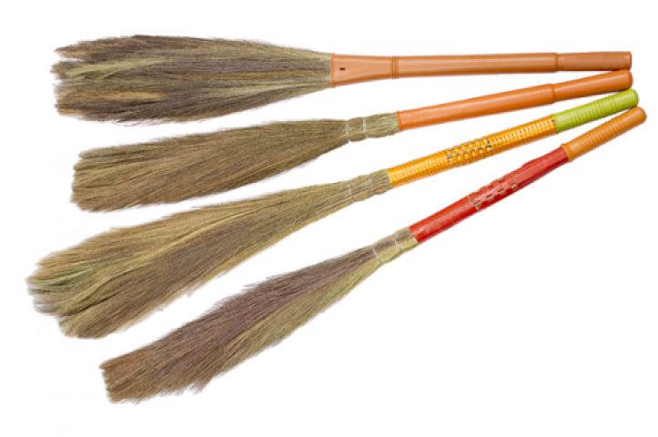 Broom can make rich,bina news, sagar news, madhya झाडू बना सकती है धनवान