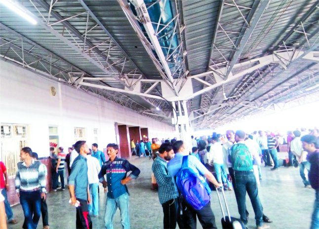 chhatarpur hindi news, madhya pradesh news in hind छतरपुर के लोगों को भा रहा भोपाल का सफर