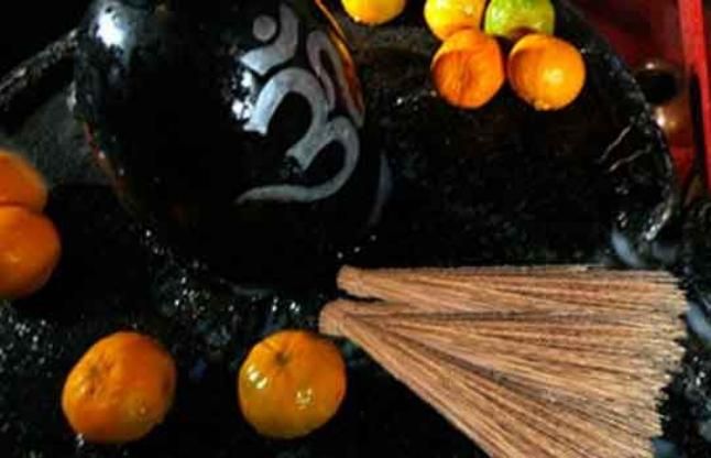 bahjoi shiv mandir बाबा का अनोखा मंदिर: Sawan में यहां पातालेस्वर मंदिर पर चढ़ती है झाड़ू