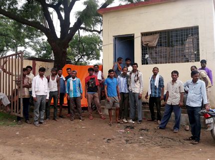 Hoshangabad
हम्मालों को अब तक नहीं मिला एक रुपए का भी भुगतान, मूंग तुलाई से खड़े किए हाथ