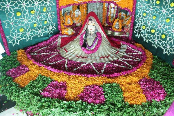 Shiv Mandir देखें भोपाल के शिवमंदिरों में कैसे हुआ भोले का श्रृंगार
