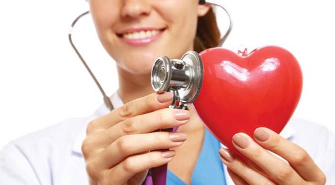 heart disease symptoms Janiye Heart Attack Symptoms- दिखे ये लक्षण तो हो जाईये सर्तक, हो सकती है दिल की बीमारी