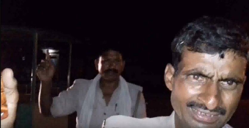 etawah नशे में टल्ली सिपाही ने जब कहा- CM Is Nothing, हमें 6-6 महीने नहीं देते सैलरी
