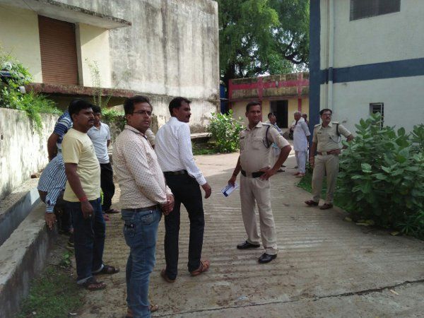 Suicide आरक्षक ने खाया जहर, सरकारी आवास में की आत्महत्या