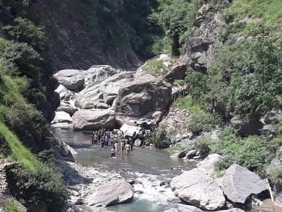 amarnath yatra अमरनाथ बस हादसा: देर रात गाजियाबाद के जितेन्द्र का शव पहुंचा घर, अंतिम संस्कार में मचा कोहराम