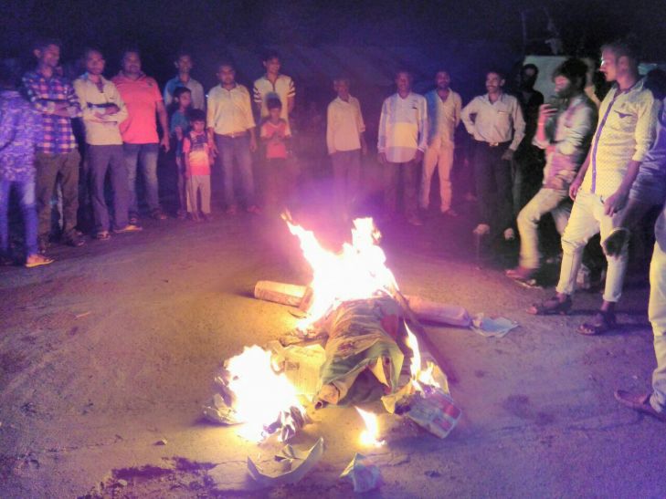 municipal president सारनी निकाय चुनाव : दोपहर प्रत्याशी घोषित, रात में फूंका पुतला
